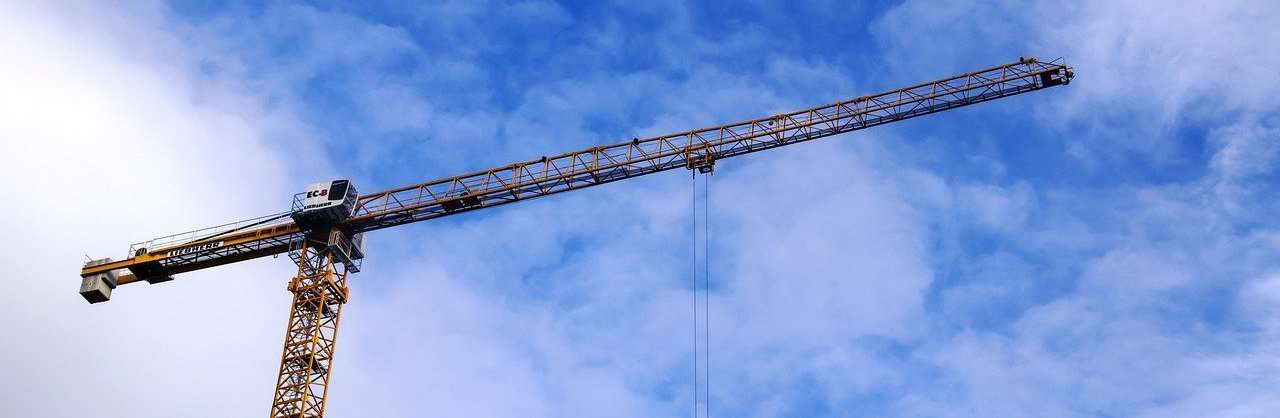 czy operator żurawia wieżowego może być hakowym lub sygnalistą?